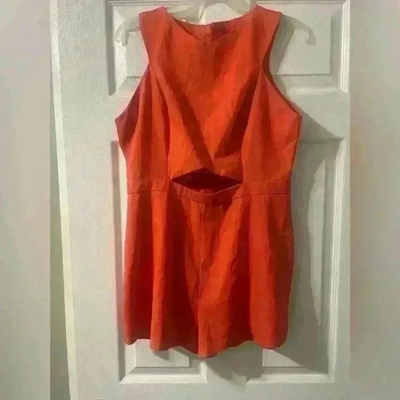 Boohoo Orange Shorts Romper Size 10 - B36 - Picture 1 of 9